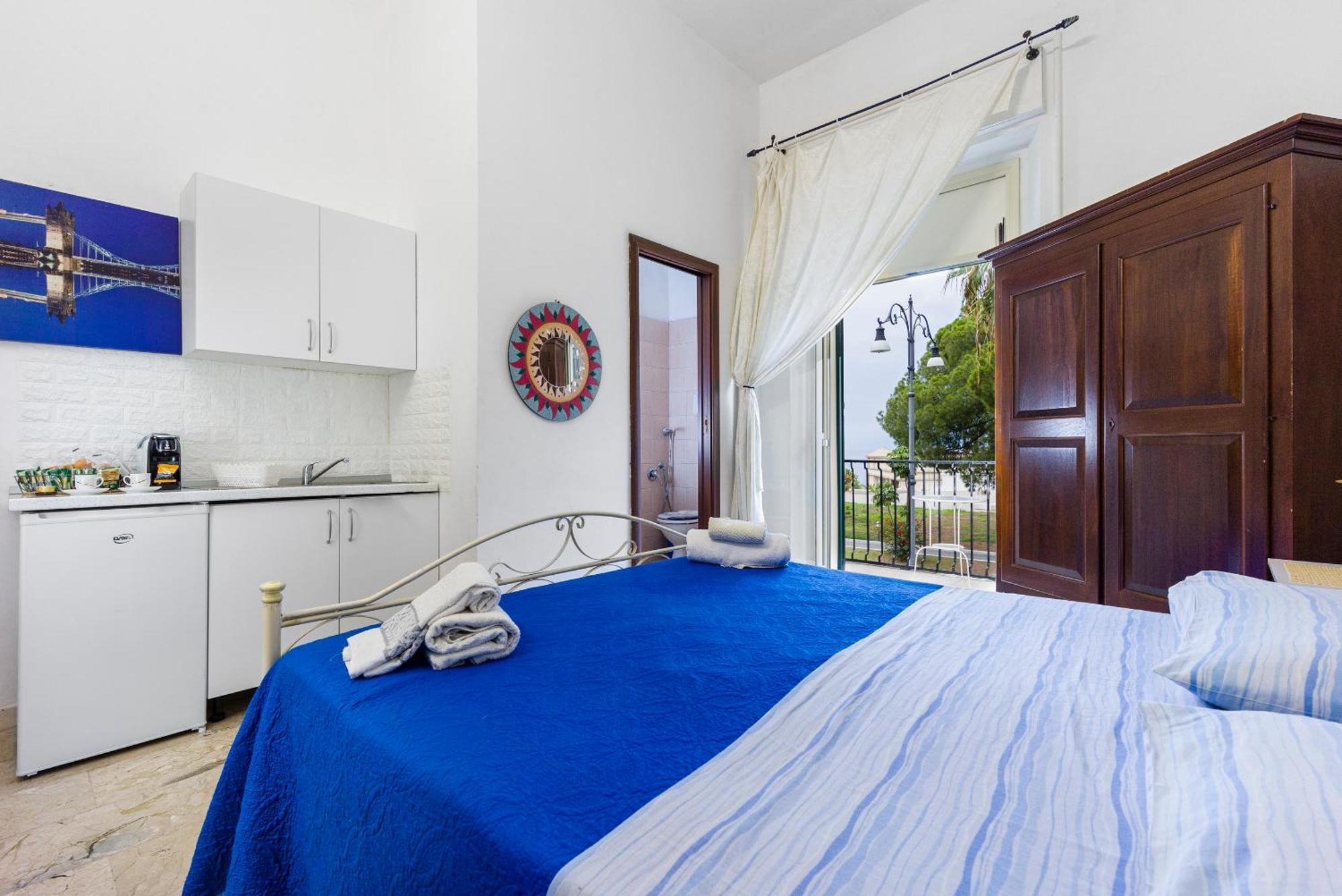Bed and Breakfast Il Balcone Sullo Stretto Реджо-ди-Калабрия Экстерьер фото